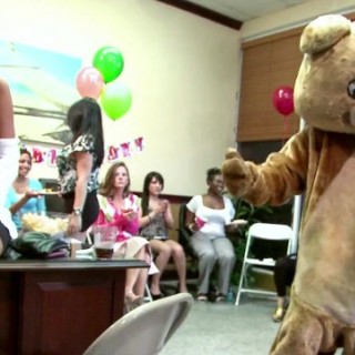 Шлюха насладилась жарким трахом до оргазма