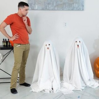 Тройная порнушка с двумя красотками на максималках