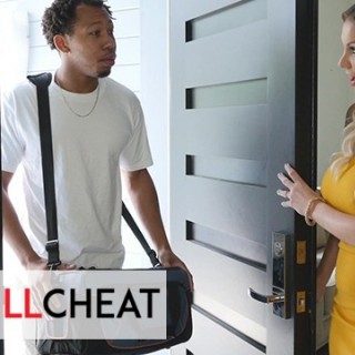 Блондинка Кензи Тейлор круто трахается