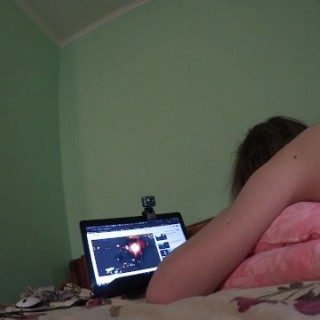 Хуец пристроил к телочке: горячий порно экшн