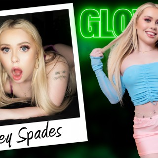 Нигер жестко трахнул белую милфу в пизду