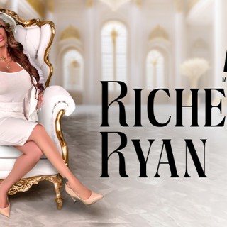 Жестко трахнул пышную мамку своим стояком