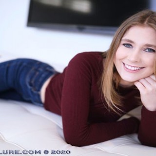 Шлюха трахается как богиня секса